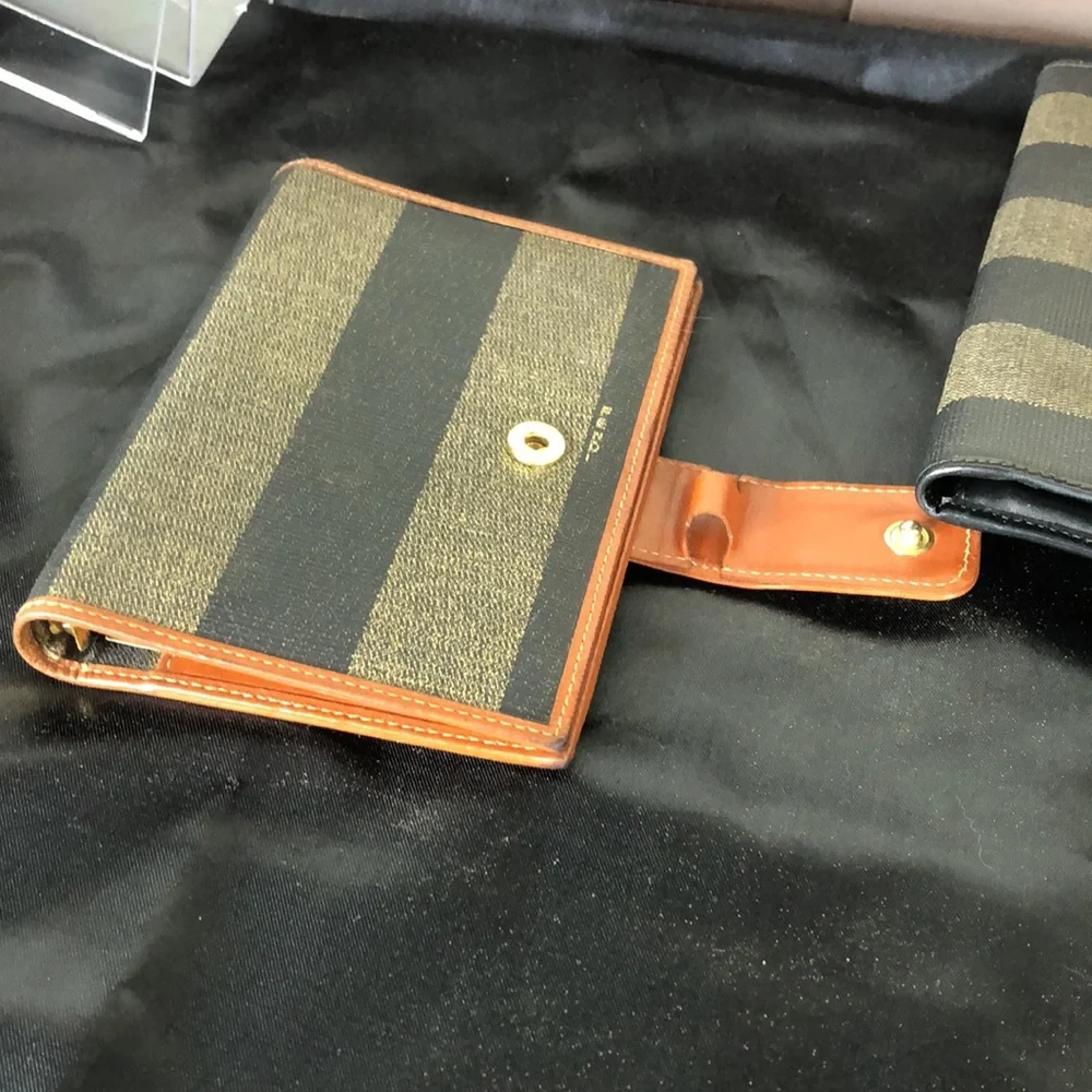 FENDI PEQUIN PECAN Striped Agenda Planner Passport Holder CC Wallet Binder MINT